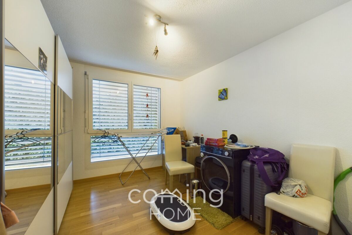 4.5-Zimmer-Wohnung in Susten - Privatgarten, zeitgemässer Ausbau und zentrale Lage