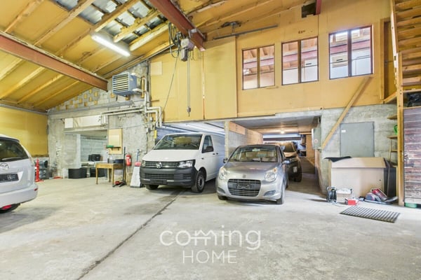 Mehrfamilienhaus mit Gewerbehalle in Turtmann - drei Wohneinheiten, 2024 renoviert 16