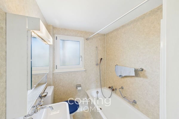 Reihen-Eckhaus mit Garten in Bern-Bethlehem - saniert, charmant, ausbaubar 8