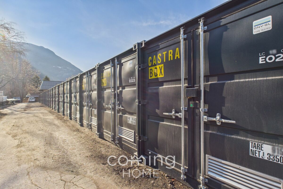 CASTRABOX in Brig-Glis - practical and secure storage solution