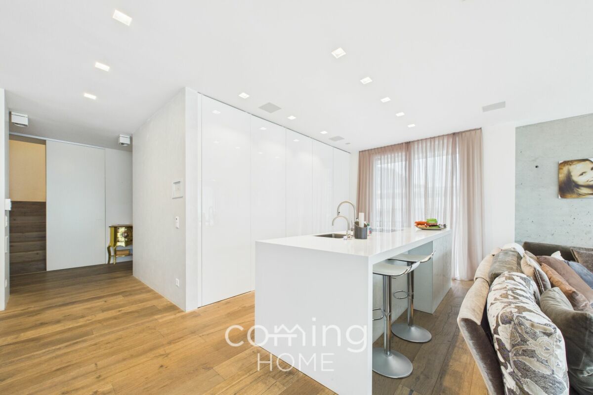 Dove le Alpi diventano cornice - Esclusivo penthouse di 7,5 locali a Visp