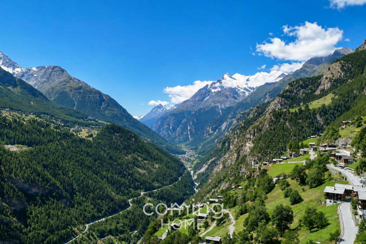 Charmant appartement de 3,5 pièces dans un chalet valaisan à Embd - vue sur la montagne et résidence secondaire