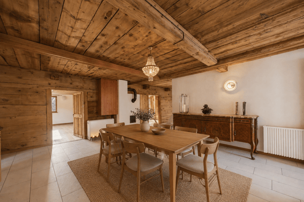 Charmante 3.5 Zimmer Wohnung im Chalet Stil in Törbel - sonnige Hanglage mit Bergsicht 3