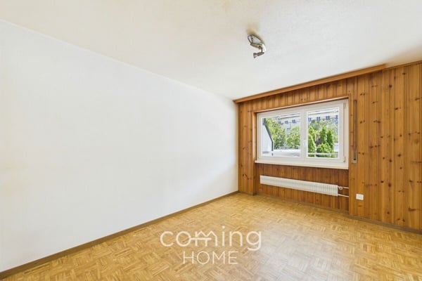Gepflegte 4.5 Zimmerwohnung in Steg-Hohtenn mit sonnigem Balkon und Bergsicht 8