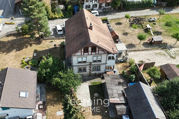 Investitionsobjekt mit Charakter - Zweifamilienhaus in ruhiger Dorflage Thörigen 21
