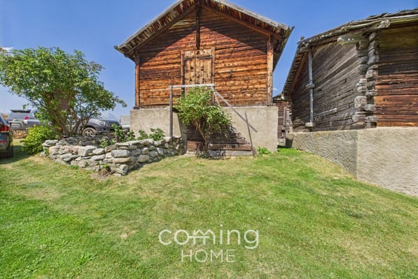 Attraktives Chalet-Paradies in Unterbäch mit grosszügigem Grundstück 10