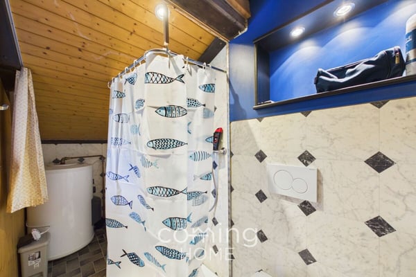 Rückzugsort im Fieschertal - Chalet mit Nebengebäude nahe dem Aletschgebiet 8