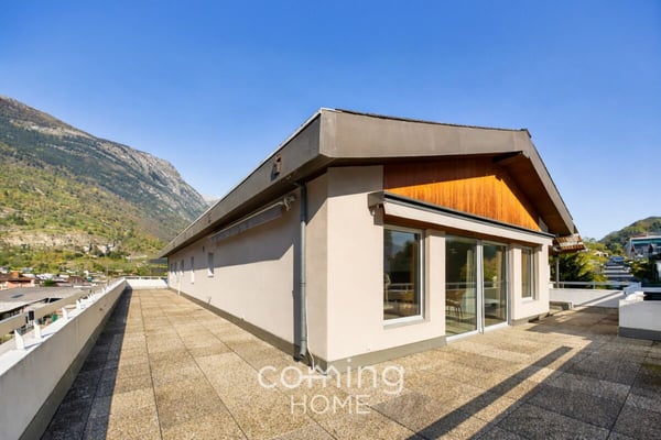 Attikawohnung in Brig-Glis - 2.5 Zimmer, Panorama-Bergsicht und Blick auf das Stockalperschloss 15