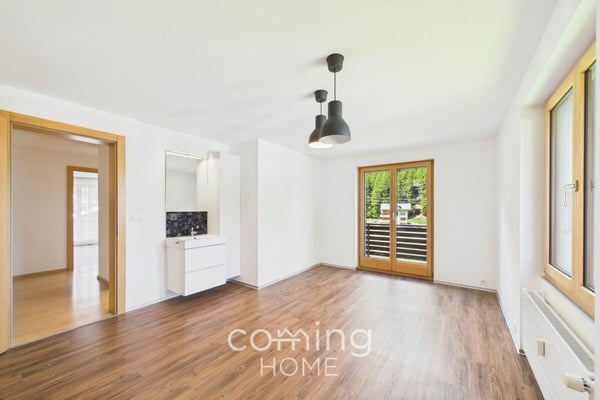 Panoramablick und viel Platz - 5.5-Zimmer-Wohnung in sonnigem Saas-Grund 12