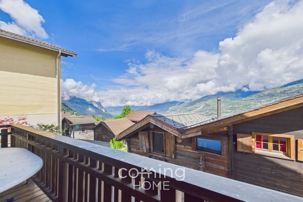 Wohnen und bauen in Ergisch - Chalet mit Bauland und sonniger Aussichtslage 8