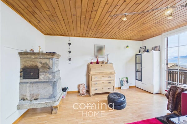 Wohnen und bauen in Ergisch - Chalet mit Bauland und sonniger Aussichtslage 2