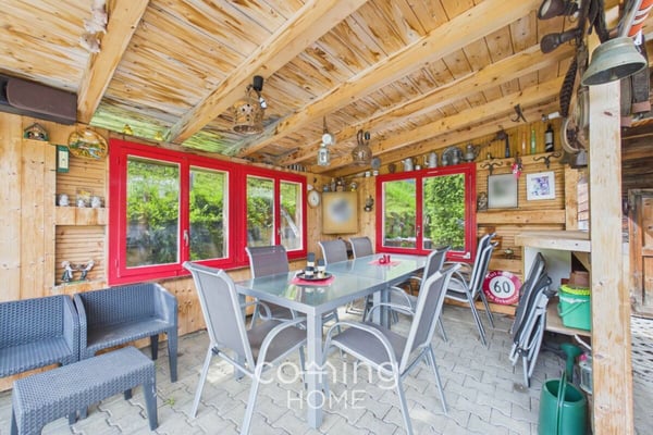 Wohnen und bauen in Ergisch - Chalet mit Bauland und sonniger Aussichtslage 12