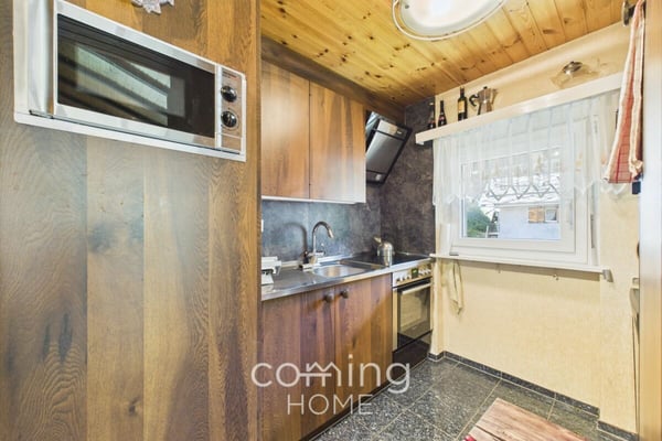 Gemütlich und alpin - 2.5-Zimmer-Wohnung mit Cheminée und Bergsicht in Saas-Grund 4
