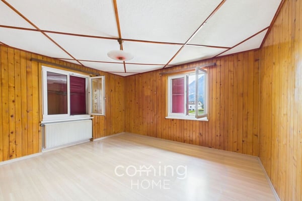 Ruhig, sonnig und grosszügig - 6-Zimmer-Wohnung mit Charme in Susten 9