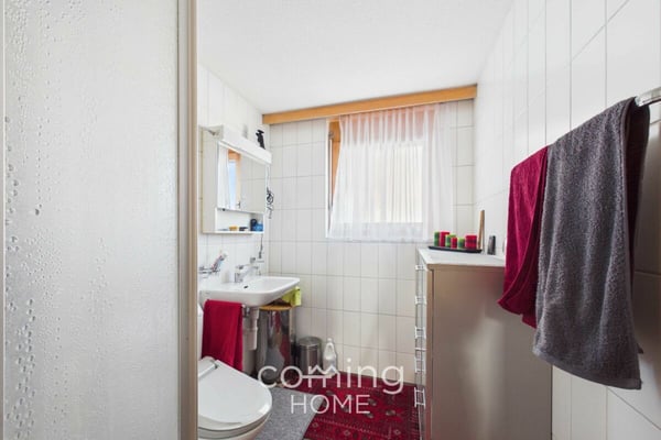 Panoramasicht und eigener Garten - heimelige 3.5-Zimmer-Wohnung in Engersch 6