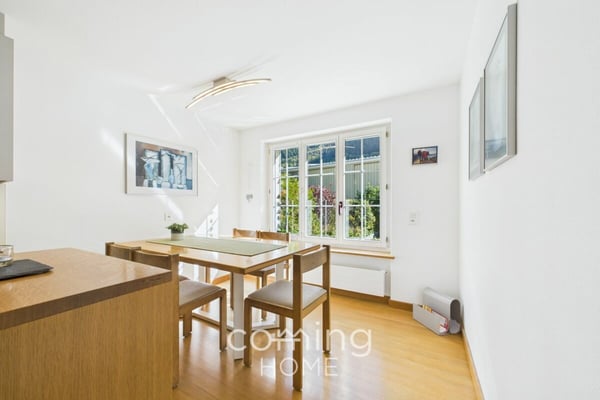 Modernisiertes Einfamilienhaus mit sonnigem Garten in Visp Eyholz 6