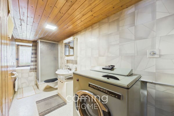 Charmante 4-Zimmerwohnung in Saas-Grund mit sonniger Bergsicht 7