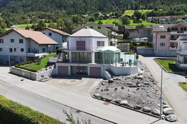 Aussergewöhnliches Einfamilienhaus in Brig Glis - architektonisch markant, sonnig gelegen und umfassend renoviert 21
