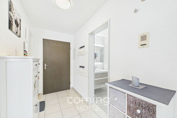Renovierte 2.5 Zimmerwohnung in Naters mit sonnigem Balkon und Bergsicht 8
