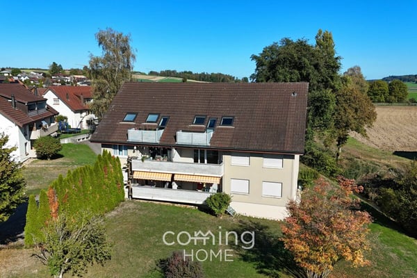 Modernisierte 3.5 Zimmer Dachwohnung mit Balkon in Thörigen 7