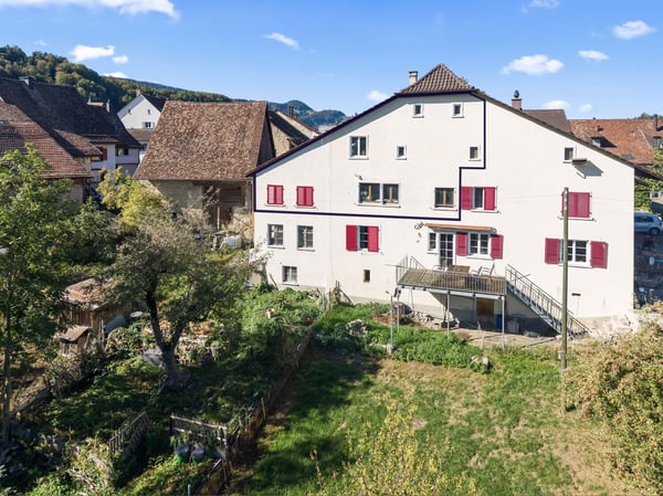 Historischer Charme, neues Wohngefühl: Maisonette mit Galerie 11