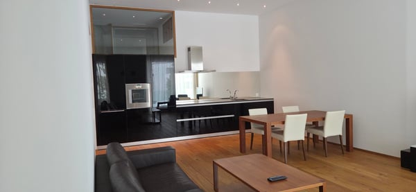 Luxuriöse 3.5-Zimmerwohnung im Hochparterre der exklusiven Resident