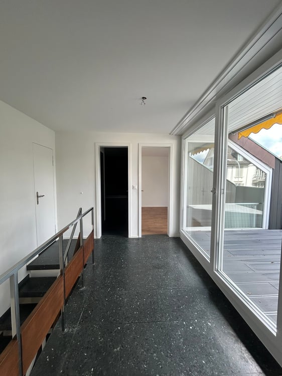 Exklusive 6.5 Zimmer Duplex-Wohnung zu vermieten 11