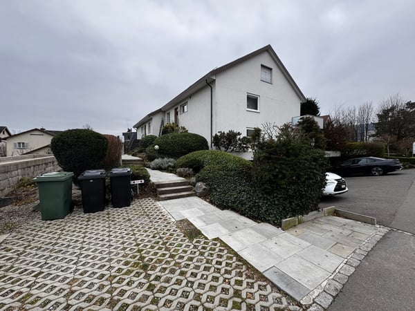 Exklusive 6.5 Zimmer Duplex-Wohnung zu vermieten 13