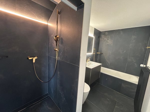 Exklusive 6.5 Zimmer Duplex-Wohnung zu vermieten 9