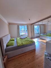 Grosse 2.5 Zimmerwohnung 8