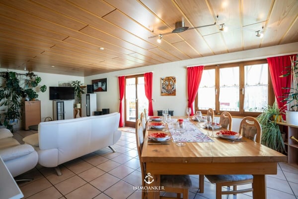 Charmantes Zuhause in Busswil mit vielseitigem Nutzungspotenzial in Seenähe 8