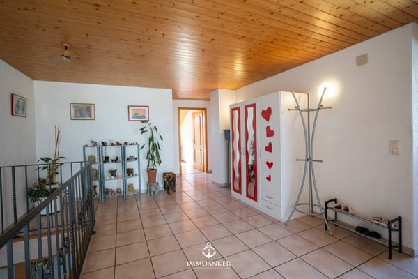 Charmantes Zuhause in Busswil mit vielseitigem Nutzungspotenzial in Seenähe 15