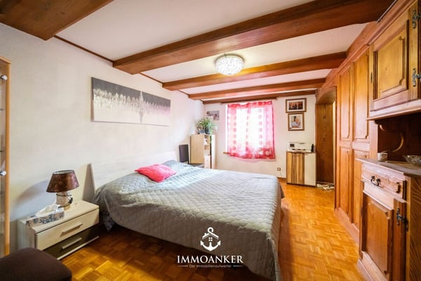 Authentisch wohnen - in einem Stück Baukultur an der Suhrerstrasse. - 2.5 Zimmer Einfamilienhaus in Oberentfelden 5