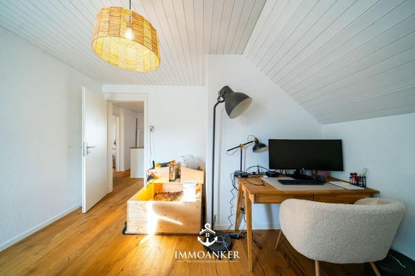 Familienfreundlich. Hell. Zentral 1.5 Zimmer Einfamilienhaus in Oberuzwil 8