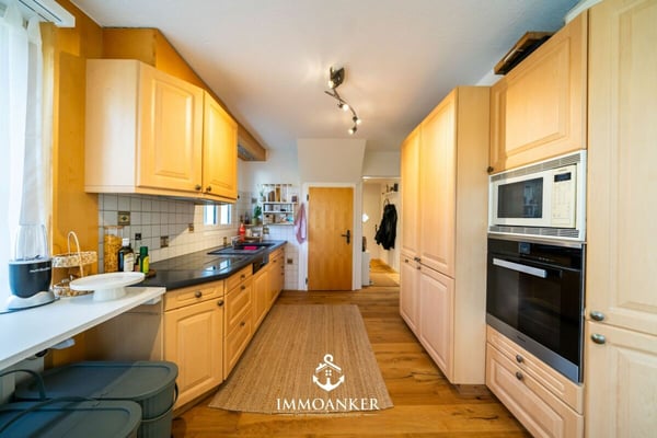 Familienfreundlich. Hell. Zentral 1.5 Zimmer Einfamilienhaus in Oberuzwil 4