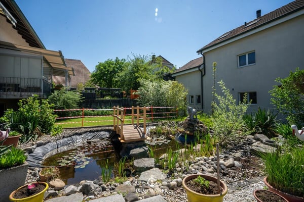 Charmantes Zuhause in Busswil mit vielseitigem Nutzungspotenzial in Seenähe 2