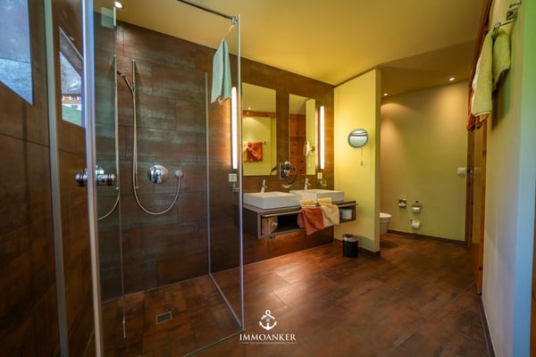 Alpine Wohnqualität trifft stilvolle Ruhe 7