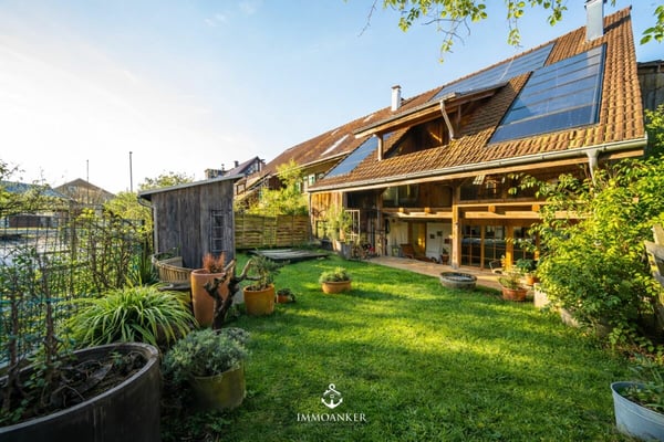 Charmantes 7-Zimmer-Reihenmittelhaus mit 220 m² Wohnfläche in Rickenbach ZH 11