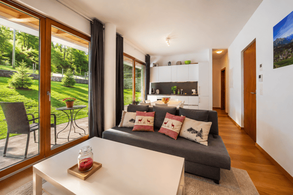 Moderne 2.5-Zimmer-Terrassenwohnung mit 20 m² Terrasse in Laax 6