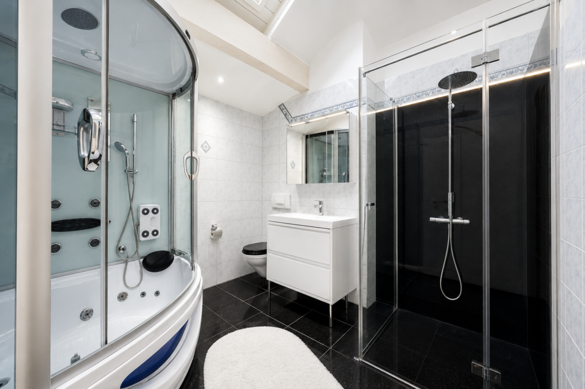 Exklusive 6.5-Zimmer-Dachgeschosswohnung mit Lift direkt in die Wohnung - Seepark Altendorf