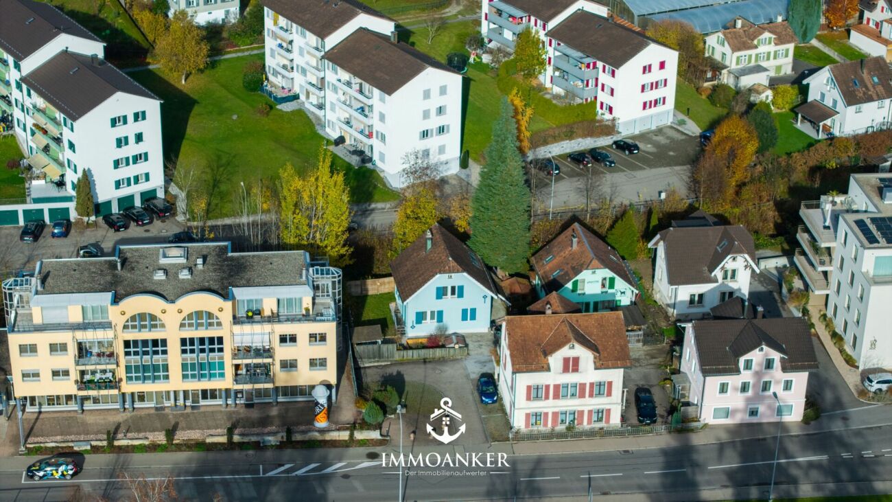 Familienfreundlich. Hell. Zentral 5.5 Zimmer Einfamilienhaus in Oberuzwil