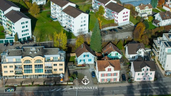 Familienfreundlich. Hell. Zentral 5.5 Zimmer Einfamilienhaus in Oberuzwil 2