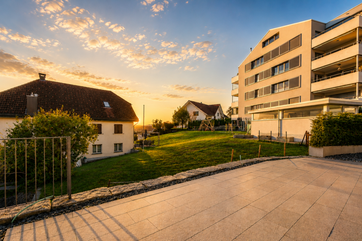 Südhang Traumwohnung mit atemberaubendem Berg- und Terrassen-Panorama