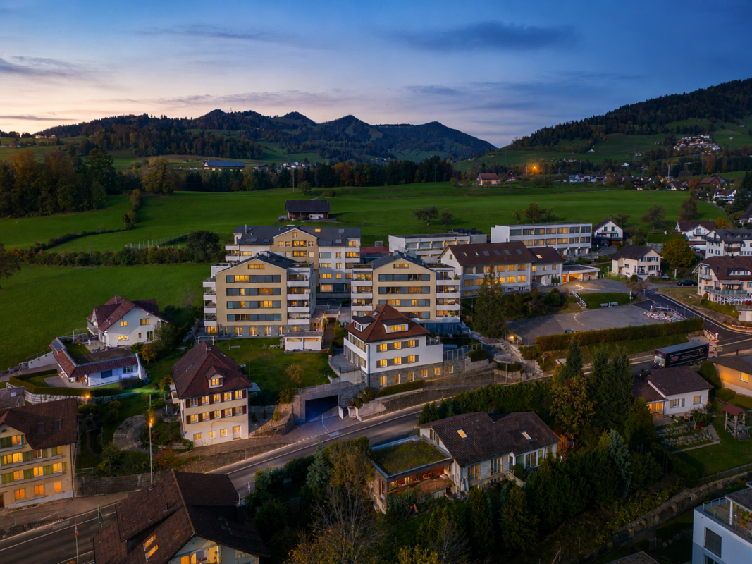 Südhang Traumwohnung mit atemberaubendem Berg- und Terrassen-Panorama