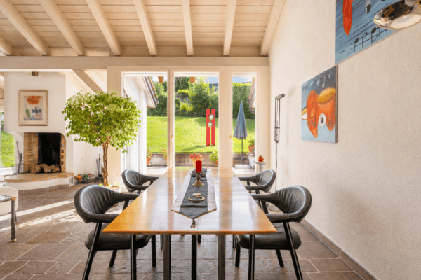 Grosszügiges 1.5-Zimmer-Einfamilienhaus mit viel Land und Entwicklungspotenzial in Dänikon 8