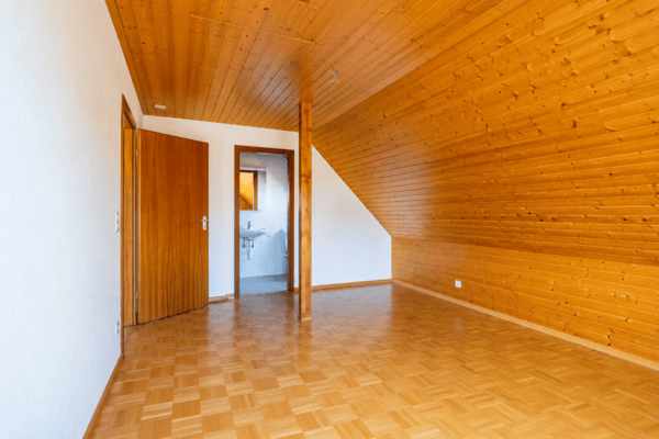 Charmante 4.5-Zimmer-Wohnung mit Cheminée & hohen Decken - Mit individuellem Modernisierungsprojekt 6