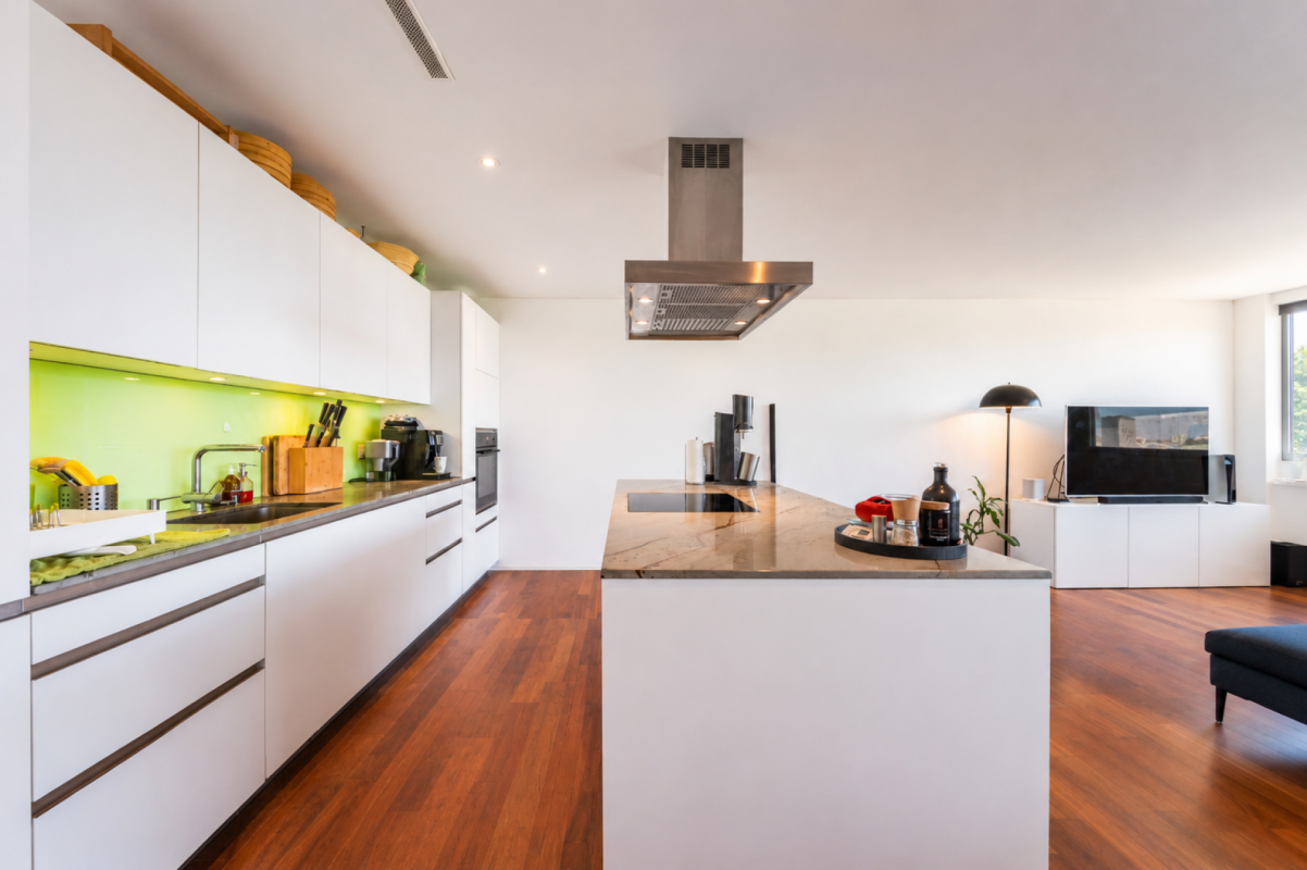 Exklusive 4.5-Zimmer-Eigentumswohnung mit Weitblick, Terrasse und Minergie-Standard in Dübendorf
