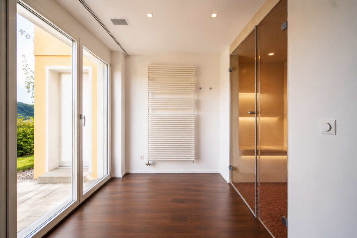 Modernes 10.5-Zimmer-Einfamilienhaus mit Weitsicht, Minergie-Standard und vielseitigem Nutzungspotenzial in Pfungen