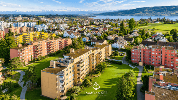 Wohnen zwischen See und Stadt - gepflegte 4.5-Zimmer-Wohnung nur wenige Schritte vom Greifensee entfernt 12