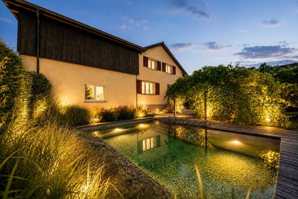Ein Zuhause am Rhein mit Naturpool und Ausbaupotenzial - exklusives 8.5-Zimmer-Einfamilienhaus 19